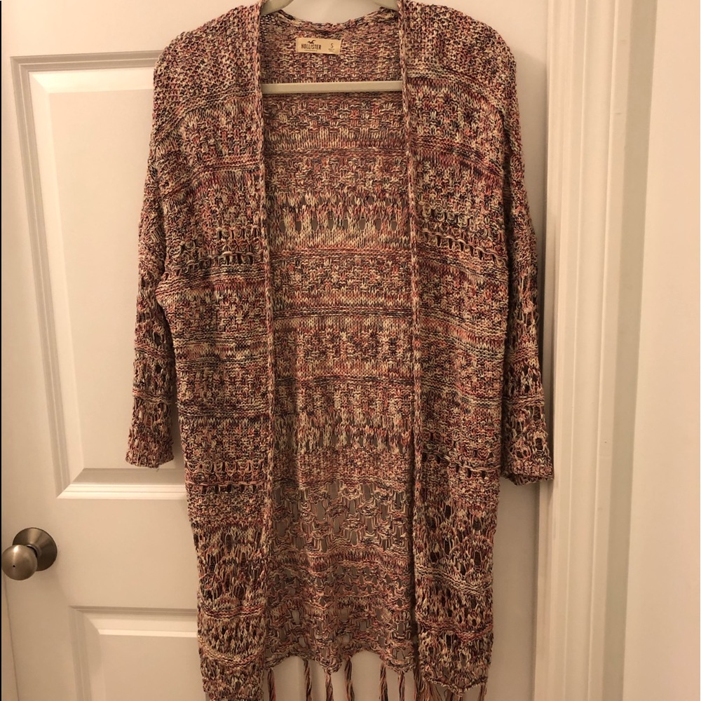 Hollister sweater